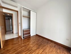 Centro Residences (D20), Condominium #536679101